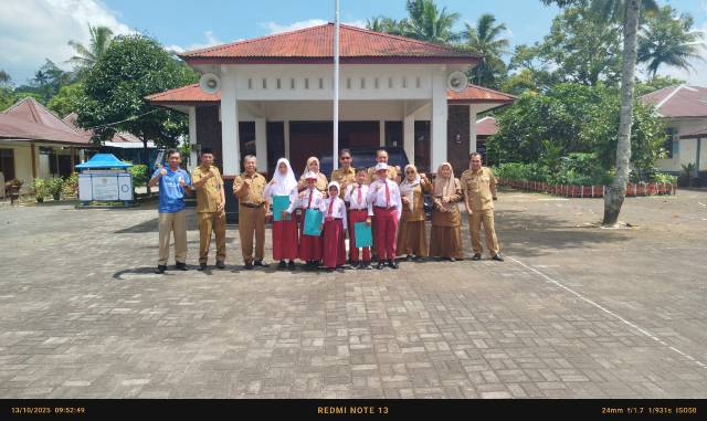 Camat Leksono Melepas Kontingen Lomba MAPSI